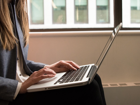 小红书找神曲太难？这些方法帮你快速找到视频里的好听音乐